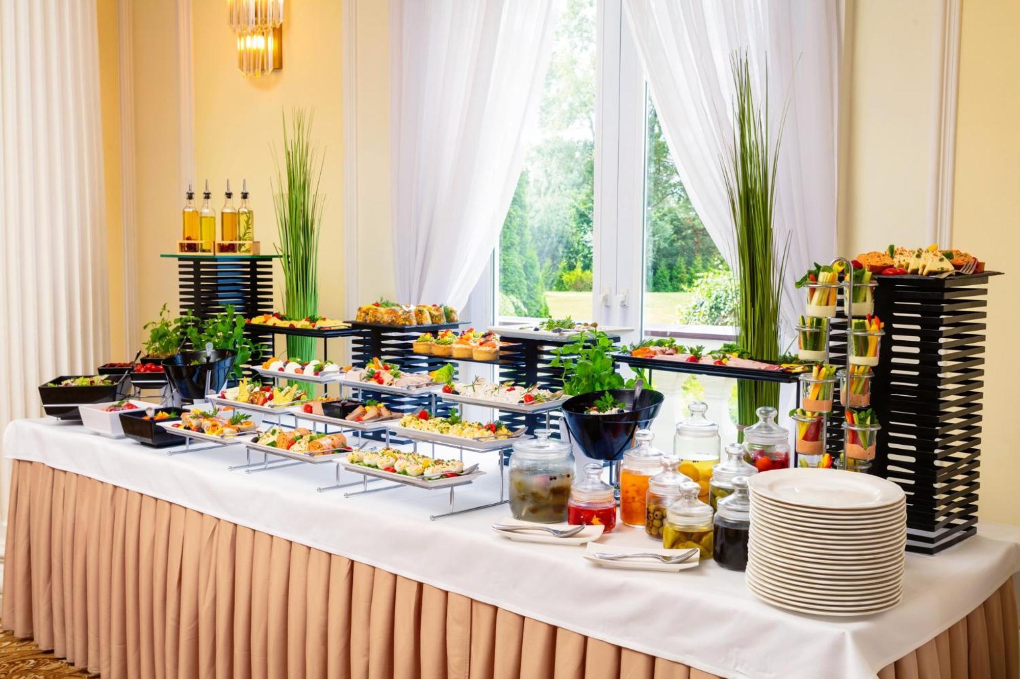 Palacyk Otrebusy Business & Spa Εξωτερικό φωτογραφία